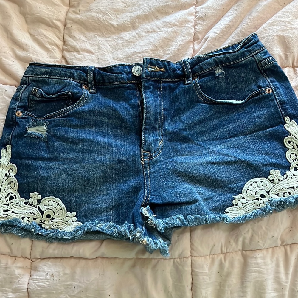 Aeropostale high wasted shorty